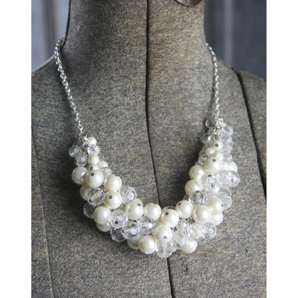 Cluster Necklace Creamy White Pearl and Clear Crystal Faceted Beads